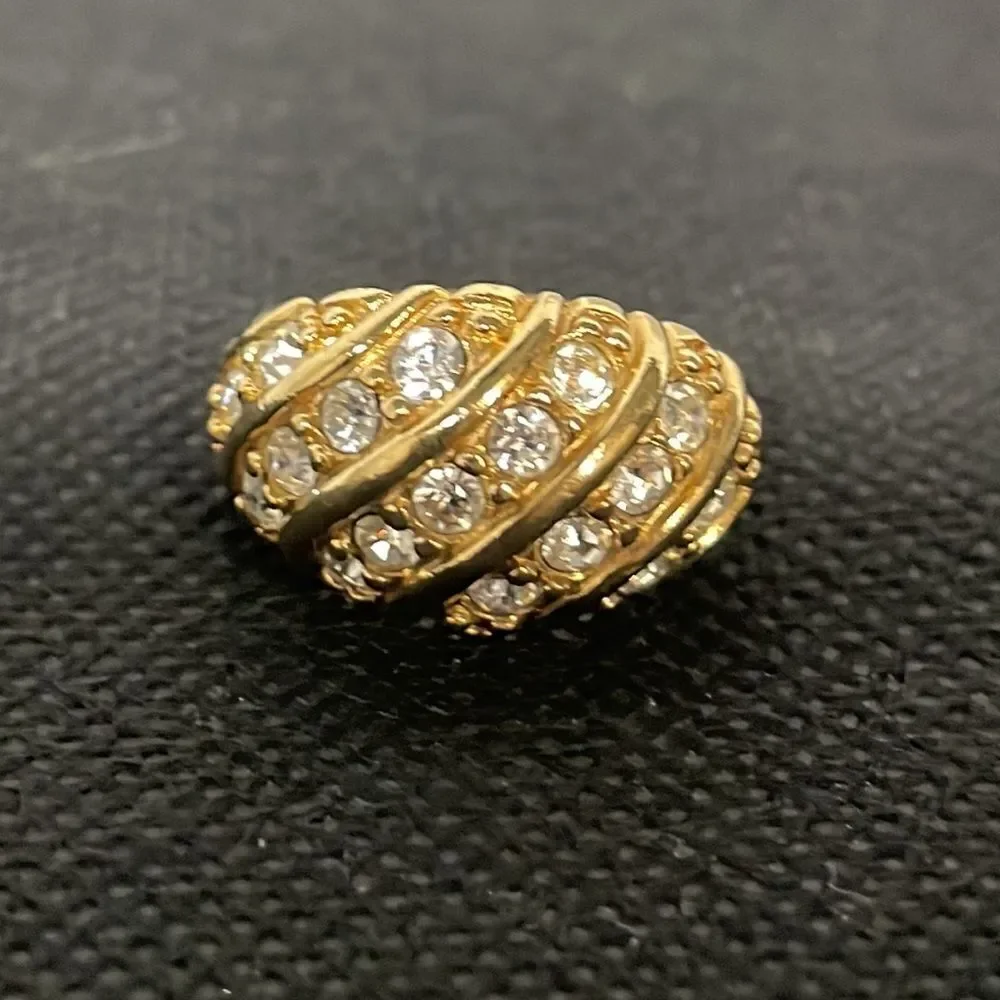 Thick ring